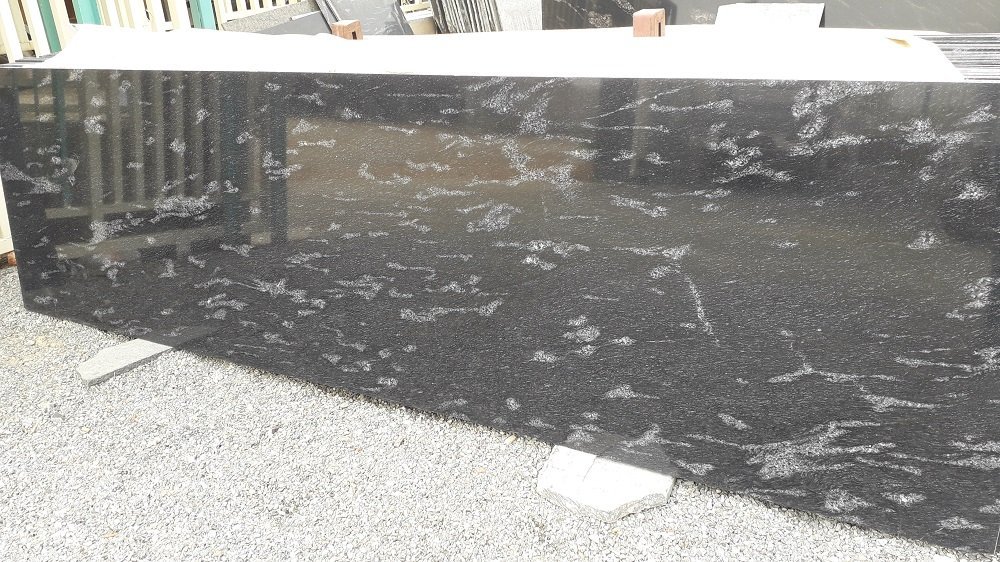 Fish Black Granite tile 18x18in - 45x45cm - 450x450mm polished
